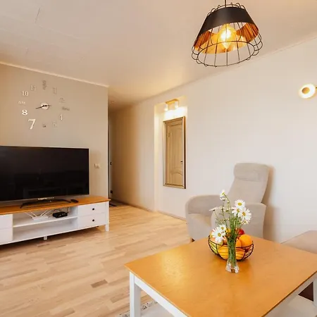 Kuuse 4 With 2 Bedrooms * Haapsalu