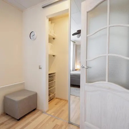 Apartment Kuuse 4 With 2 Bedrooms Haapsalu