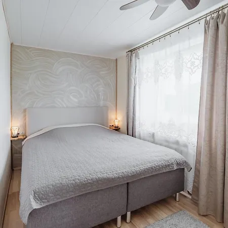 Kuuse 4 With 2 Bedrooms 아파트 *