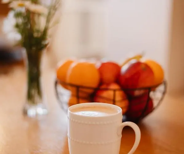 Апартаменты Kuuse 4 With 2 Bedrooms Хаапсалу