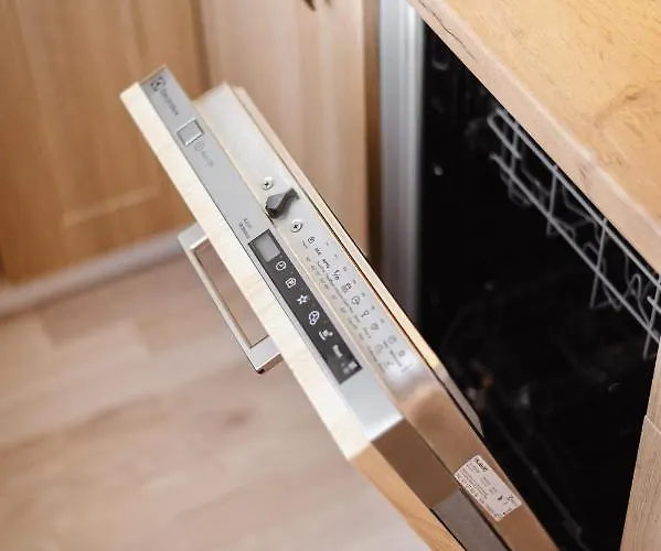 Апартаменты Kuuse 4 With 2 Bedrooms *