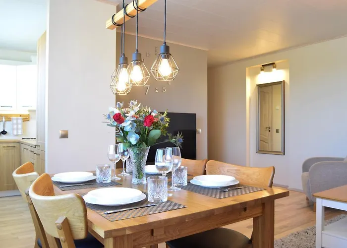 Апартаменты Kuuse 4 With 2 Bedrooms Хаапсалу