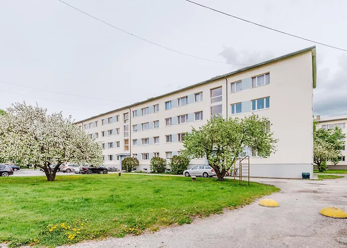 Kuuse 4 With 2 Bedrooms Хаапсалу